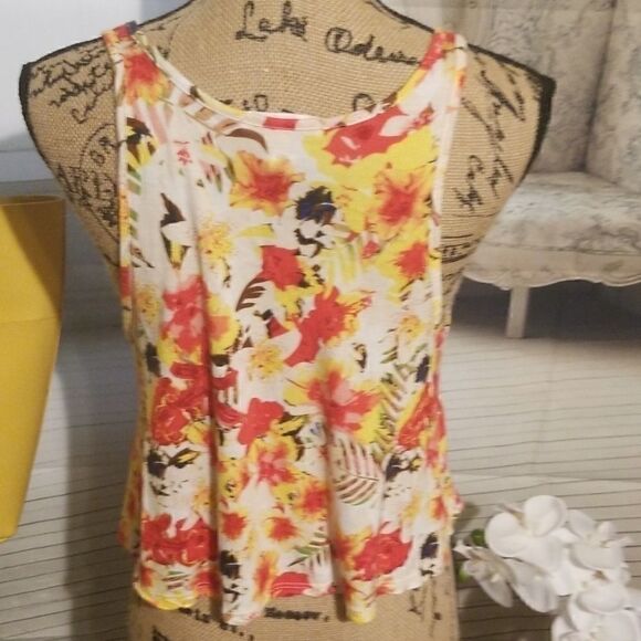 Ambiance Apparel floral crop top Size L - Picture 3 of 4